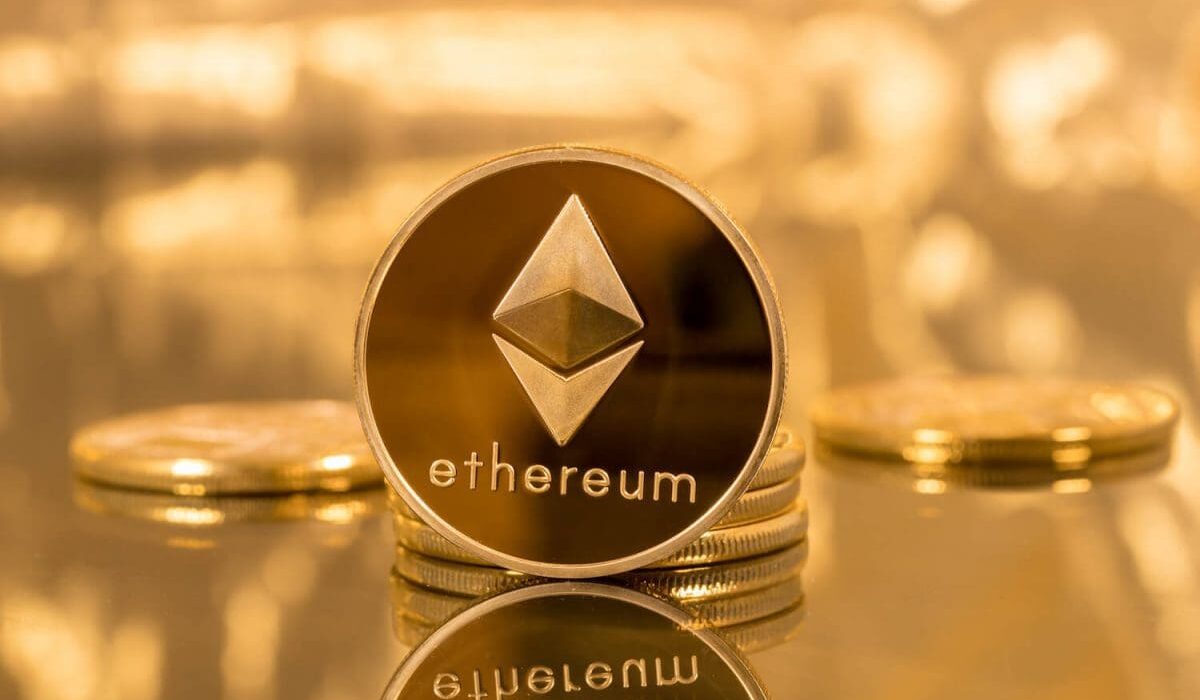 Shockwave Ahead? Ethereum Could Crash Over 60%: Analyst