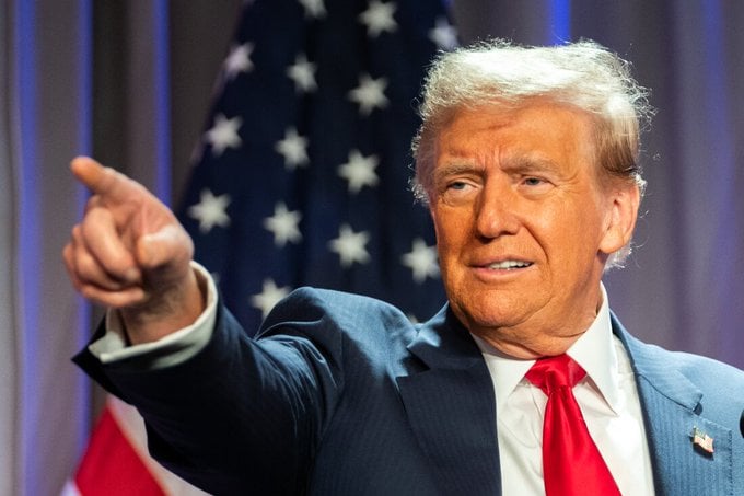 Donald Trump Eyes XRP, Solana, and USDC for ‘America-First’ Strategic Crypto Reserve